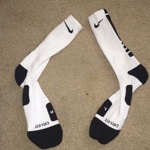 Nike elite basketball socks